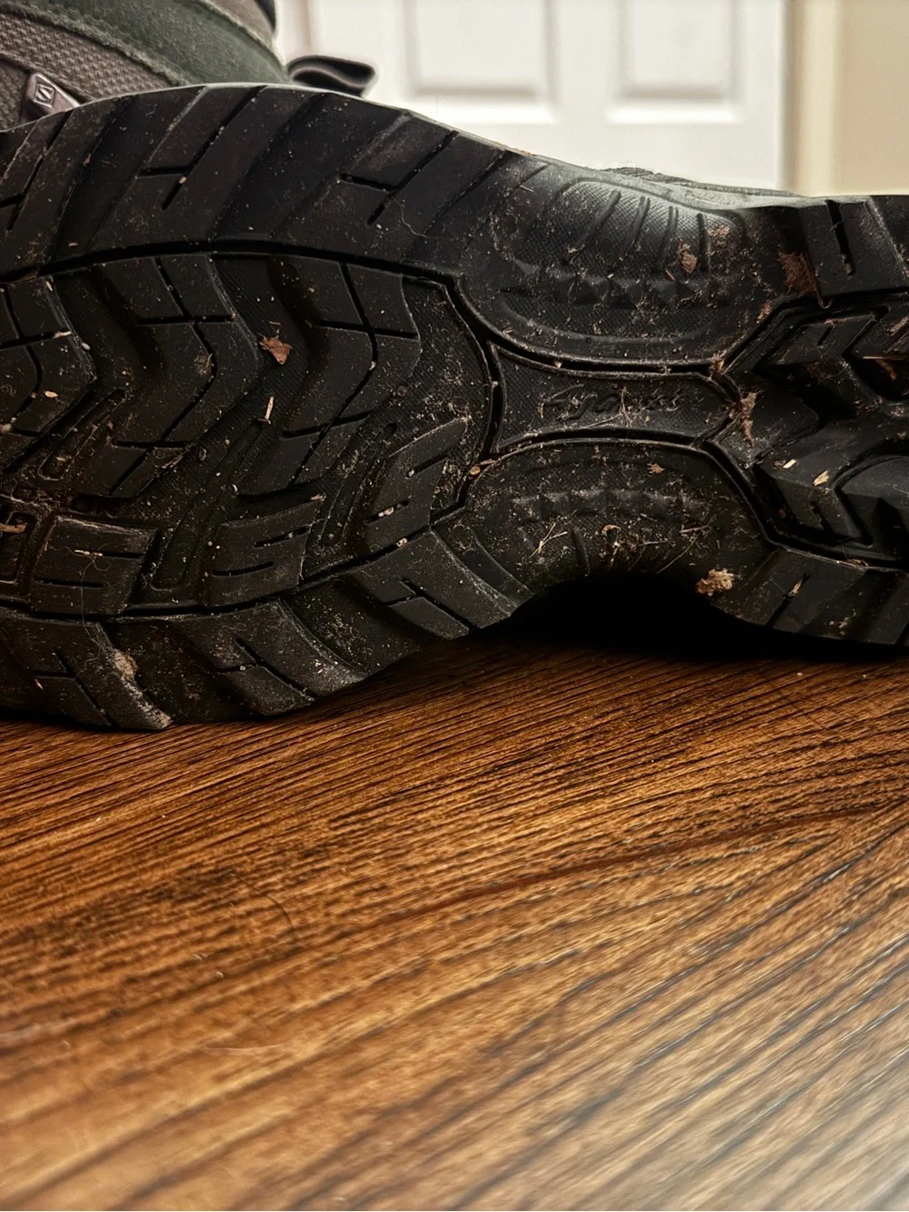 Salomon rugged boots secure